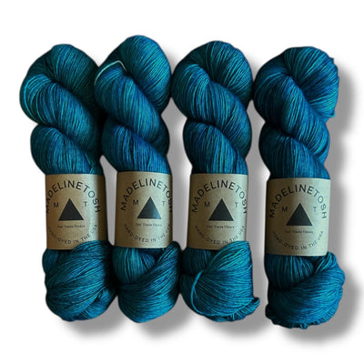 Madelinetosh TOSH MERINO LIGHT - Bluesteau