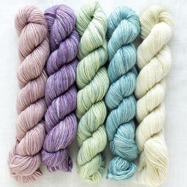 Manos del Uruguay Silk Blend Fino Minis - BONIFAKTUR