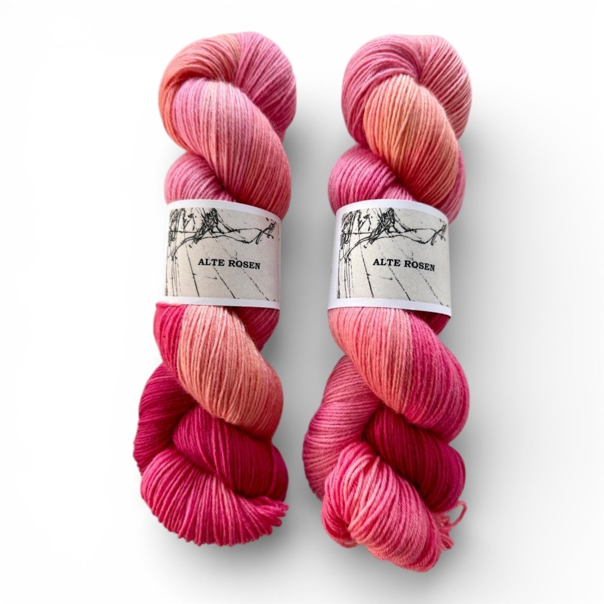 Atelier Franziska Uhl Handgefärbte Sockenwolle - BONIFAKTUR - Alte Rosen - Atelier Franziska Uhl Handgefärbte Sockenwolle