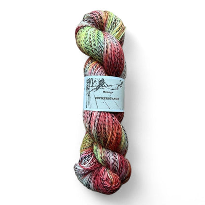 Atelier Franziska Uhl Handgefärbte Sockenwolle - BONIFAKTUR - Zuckerstange - Atelier Franziska Uhl Atelier Franziska Uhl Handgefärbte Sockenwolle Zuckerstange
