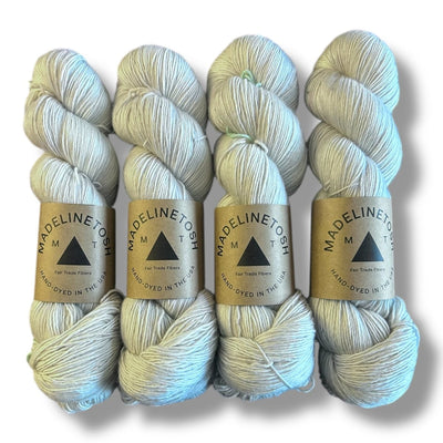 Madelinetosh TOSH MERINO LIGHT - Farmhouse White