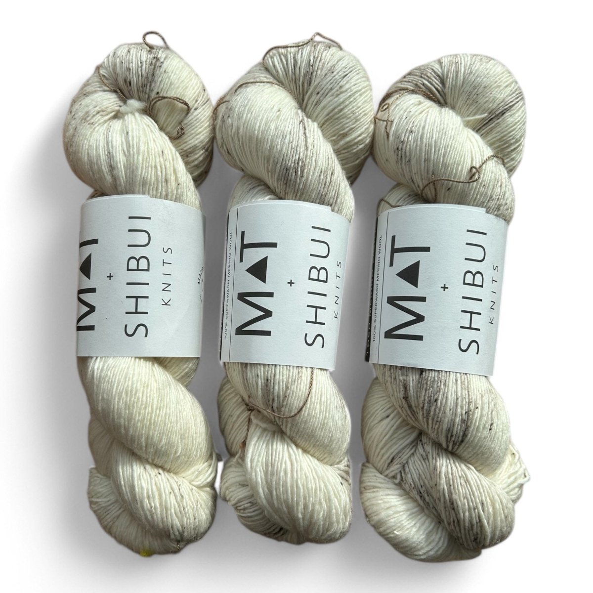 Madelinetosh Tosh Merino Light - BONIFAKTUR - Ice Cap Speckle - Madelinetosh Tosh Merino Light