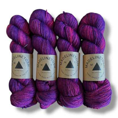 Madelinetosh Tosh Merino Light - BONIFAKTUR - Lepidoptera - Madelinetosh Tosh Merino Light