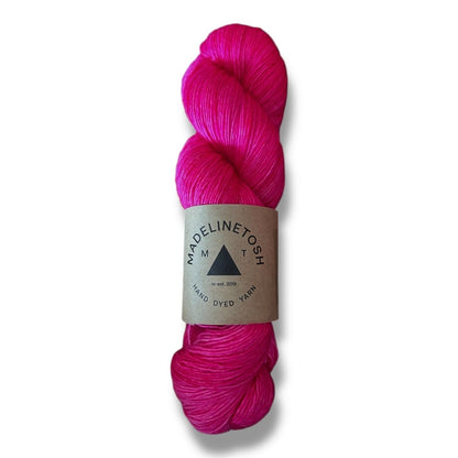 Madelinetosh Tosh Merino Light - BONIFAKTUR - Neon Rose - Madelinetosh Tosh Merino Light