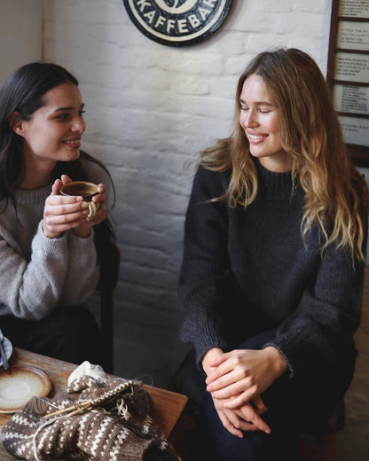 Simple and Simple Sweater – Strickanleitung & Garnpaket - BONIFAKTUR - Kleinste - Simple and Simple Sweater – Strickanleitung & Garnpaket