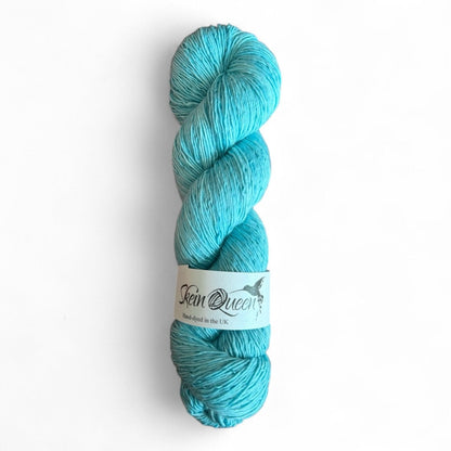 Skein Queen Wriggle - BONIFAKTUR - Watership Down - Skein Queen Skein Queen Wriggle Watership Down